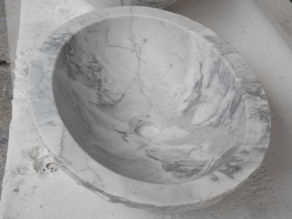 Oval sink STATUARIO