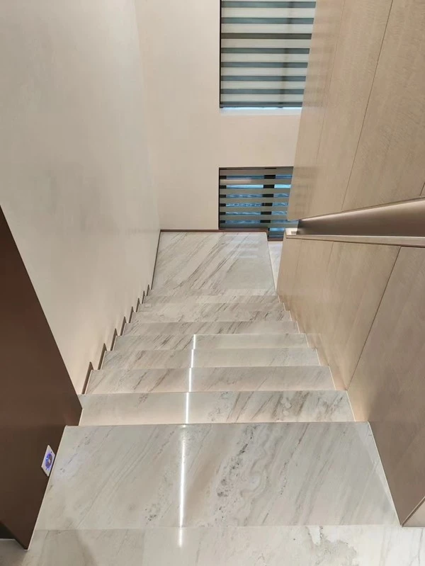 Palissandro white marble stairs